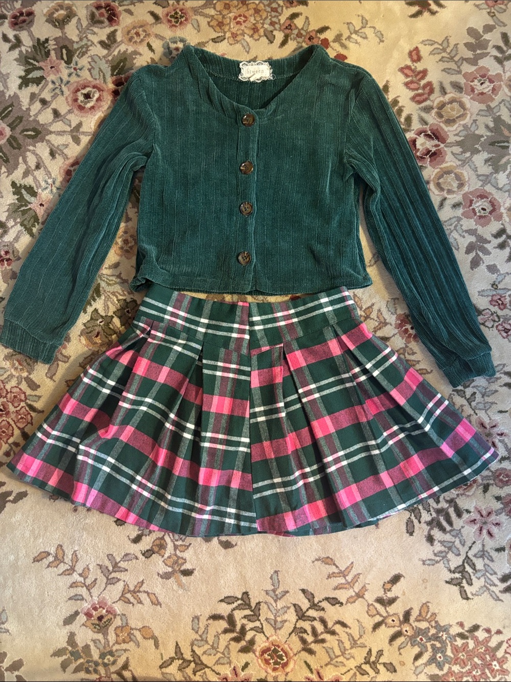 btween Green Corduroy Cardigan with Green and Pink Plaid Pleated Skirt